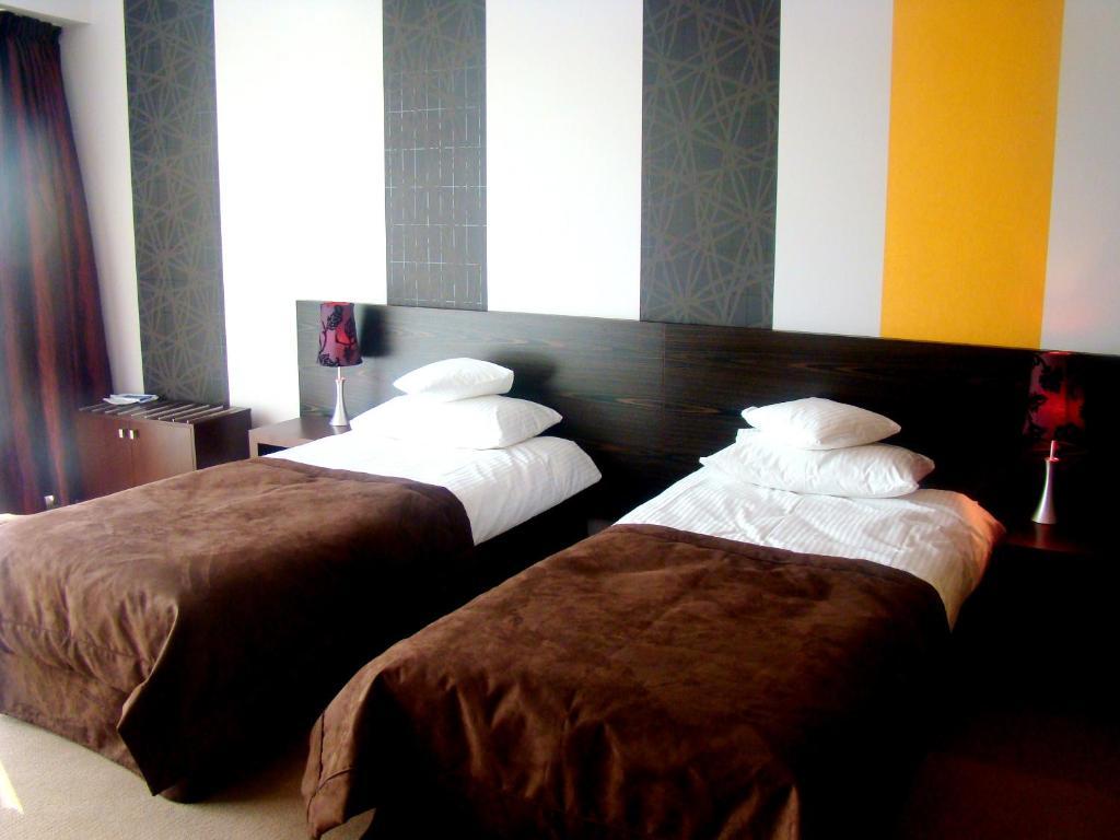 Hotel Niepołomice Szoba fotó
