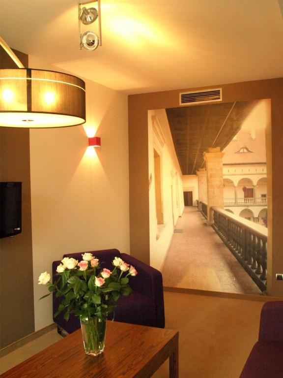 Hotel Niepołomice Szoba fotó