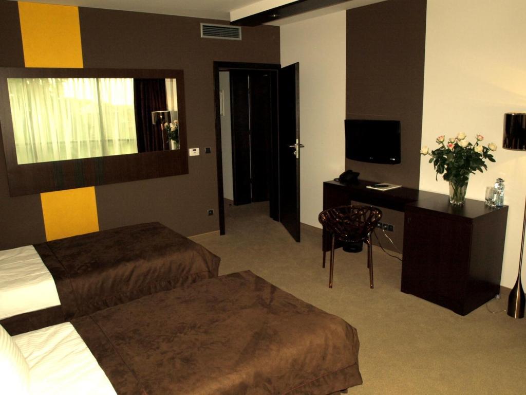 Hotel Niepołomice Szoba fotó