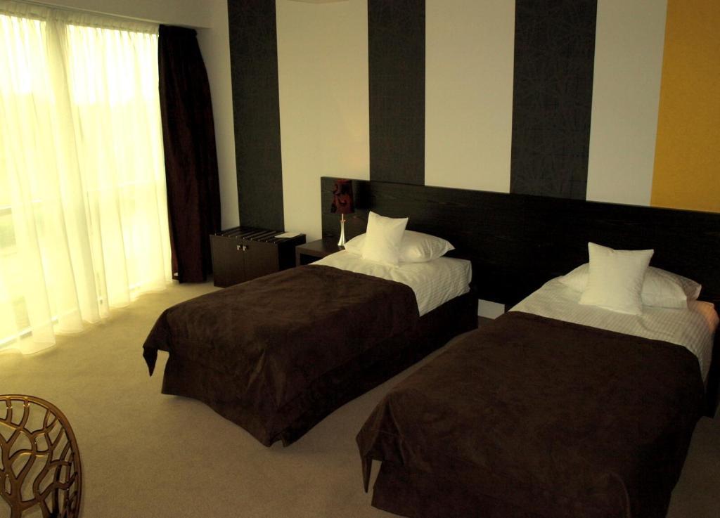 Hotel Niepołomice Szoba fotó