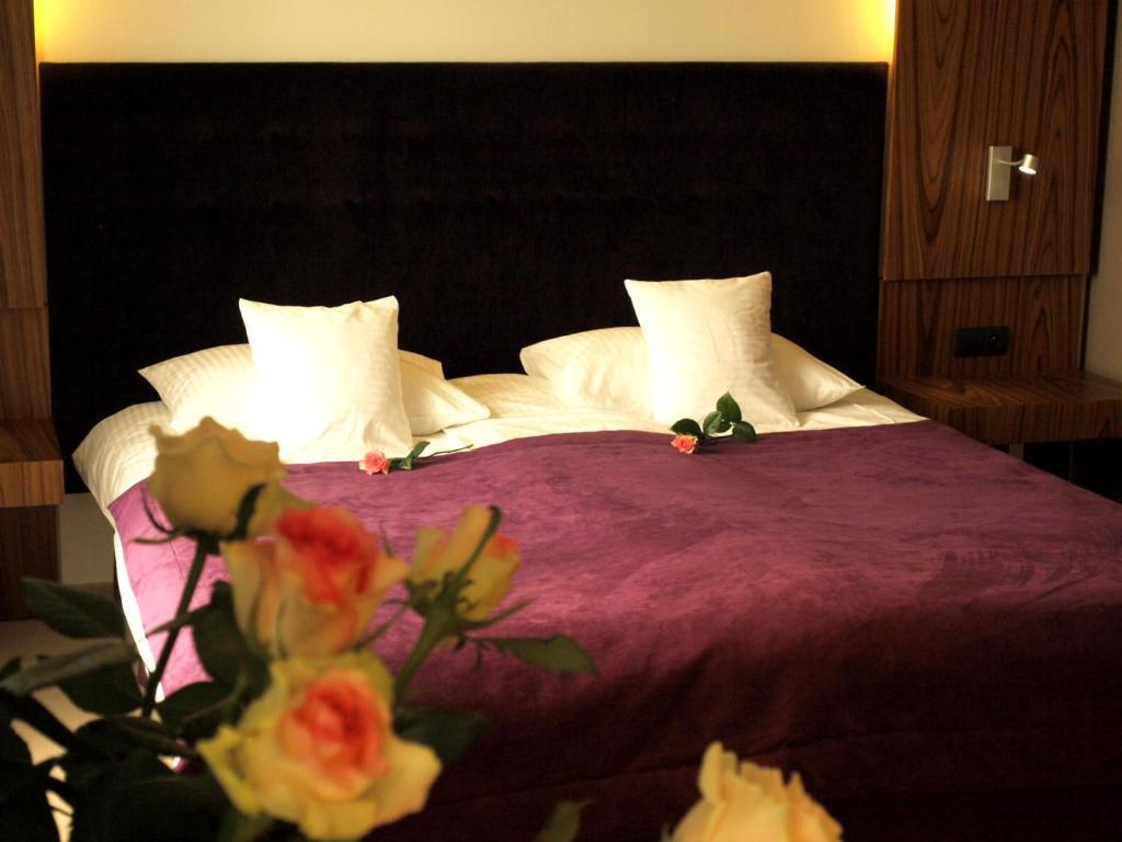 Hotel Niepołomice Szoba fotó